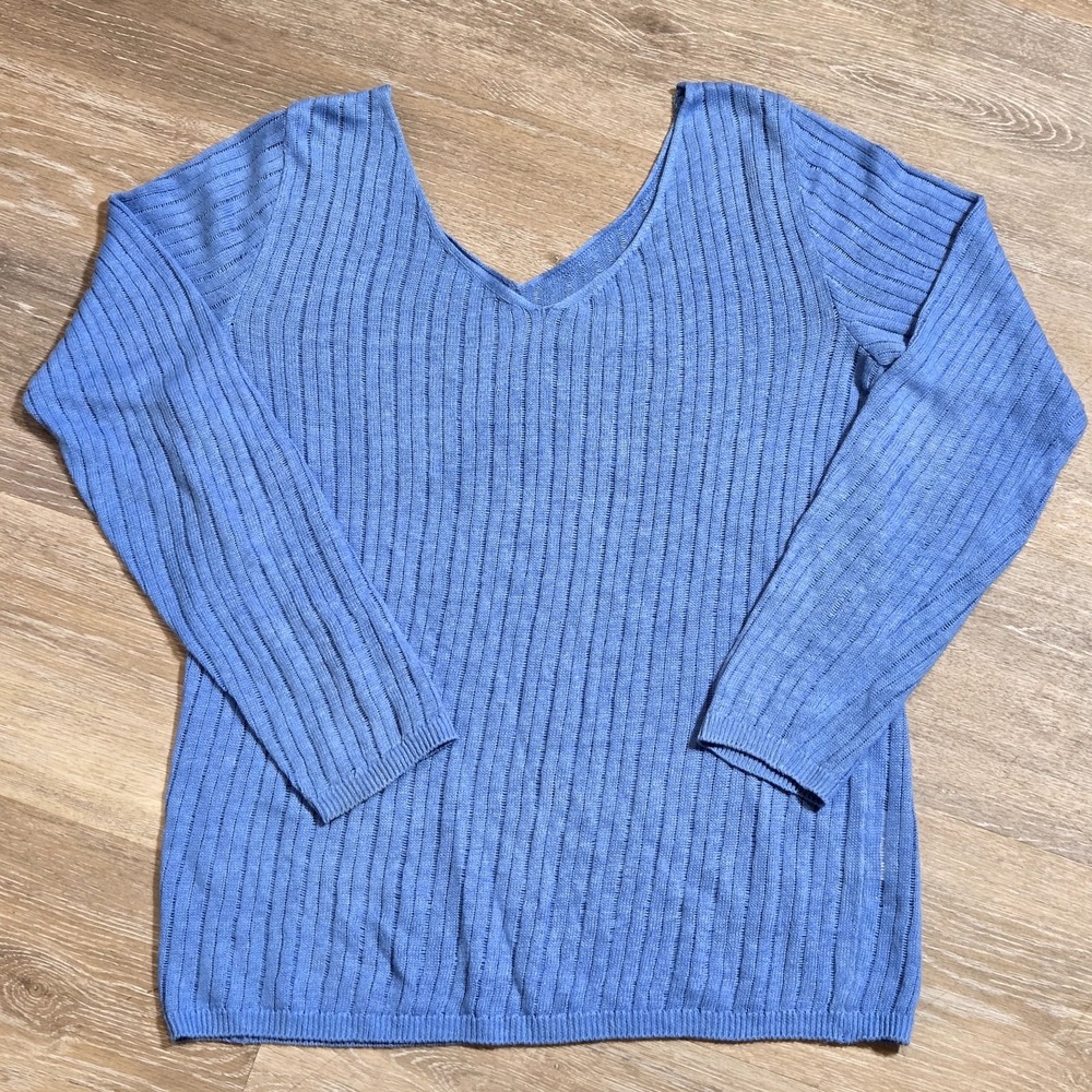 Women's‎ Blue V-neck Sweater Soft Medium? y2k